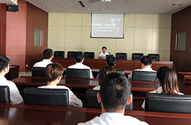 公司組織員工參加“樹立風(fēng)險(xiǎn)意識(shí)，遠(yuǎn)離非法集資”投資者宣傳教育活動(dòng)